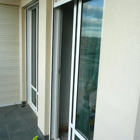 Apartment 3 Bedrooms Appartement At Torrevieja 80 M Away From The Beach With Sea View Terrace And Wifi *