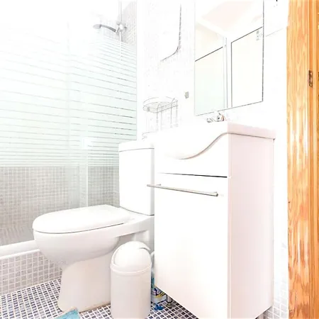 3 Bedrooms Appartement At Torrevieja 80 M Away From The Beach With Sea View Terrace And Wifi Apartment *